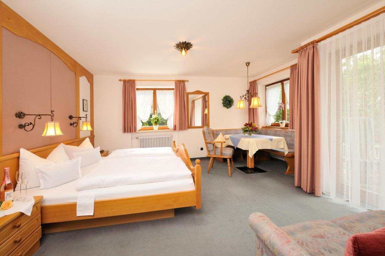 Hotel Rubihaus Όμπερσντορφ Εξωτερικό φωτογραφία